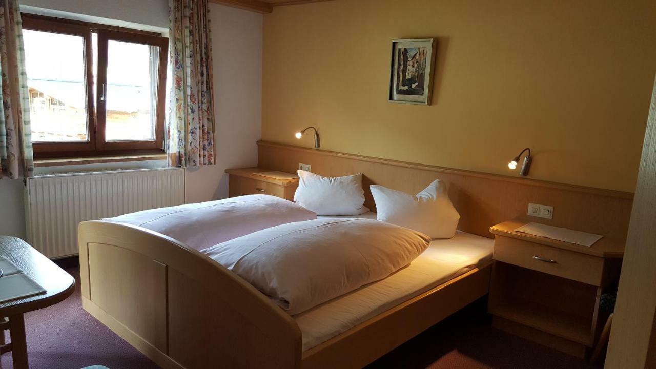 Gaestehaus Wallner Kitzbuhel Ngoại thất bức ảnh